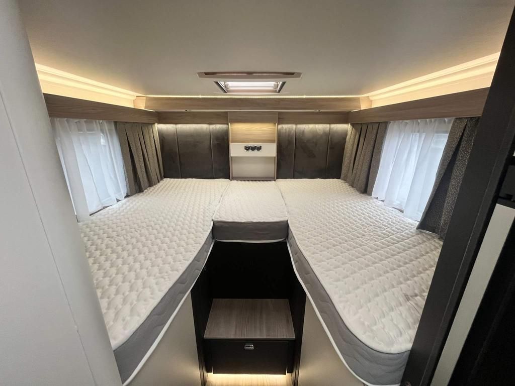voyager 485 5 berth motorhome hire rental for 5 people rear lounge motorhome holidays, festivals, school holidays, kids