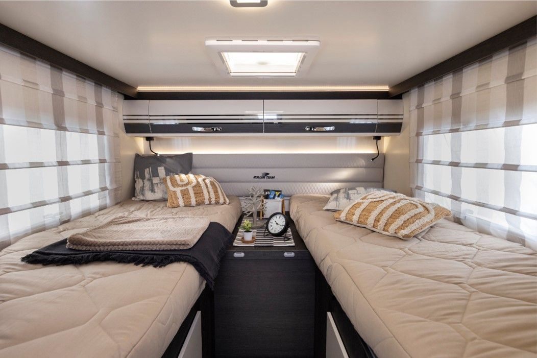 Roller Team Zefiro 685 4 berth motorhome for rental comes with toilet, shower, kitchen, two fixed rear single beds great for holiday, festival, self contained, accommodation, camping, kids holidays, dog friendly,