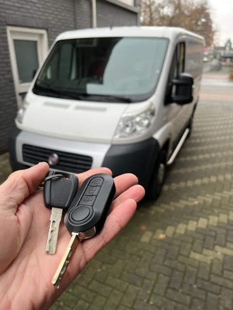 Fiat Ducato sleutel met afstandsbediening bij Geerdink Doetinchem