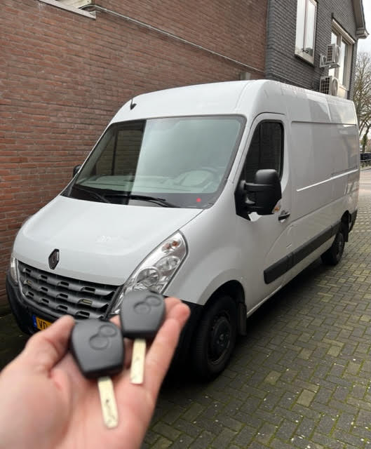 Renault Master sleutel met 2 knops afstandsbediening