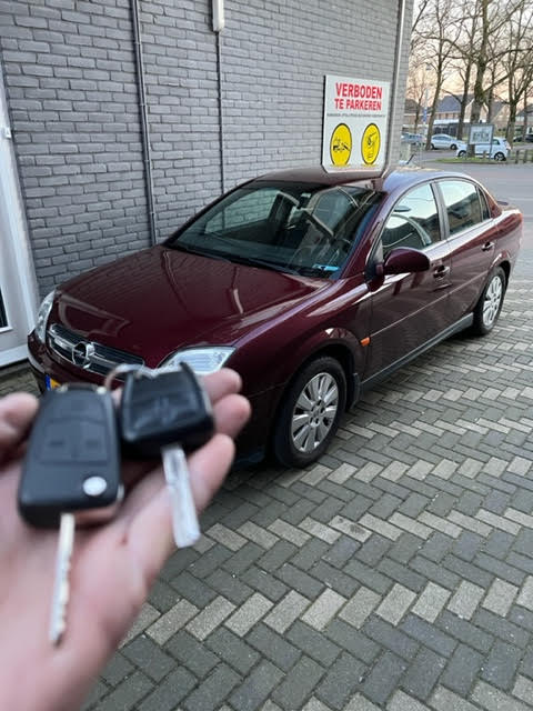 Sleutel voor Opel Vectra C met afstandsbediening bij Geerdink Doetinchem
