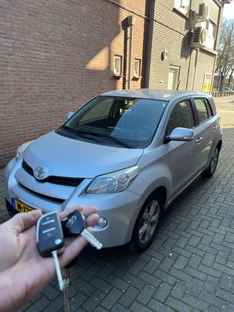 Autosleutel bijmaken voor Toyota Urban Cruiser Geerdink Doetinchem