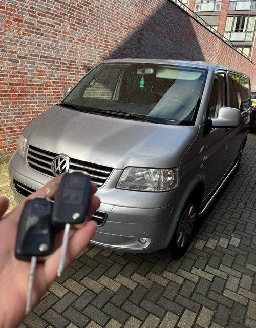 Volkswagen Transporter sleutel met 2 knops afstandsbediening Geerdink Doetinchem