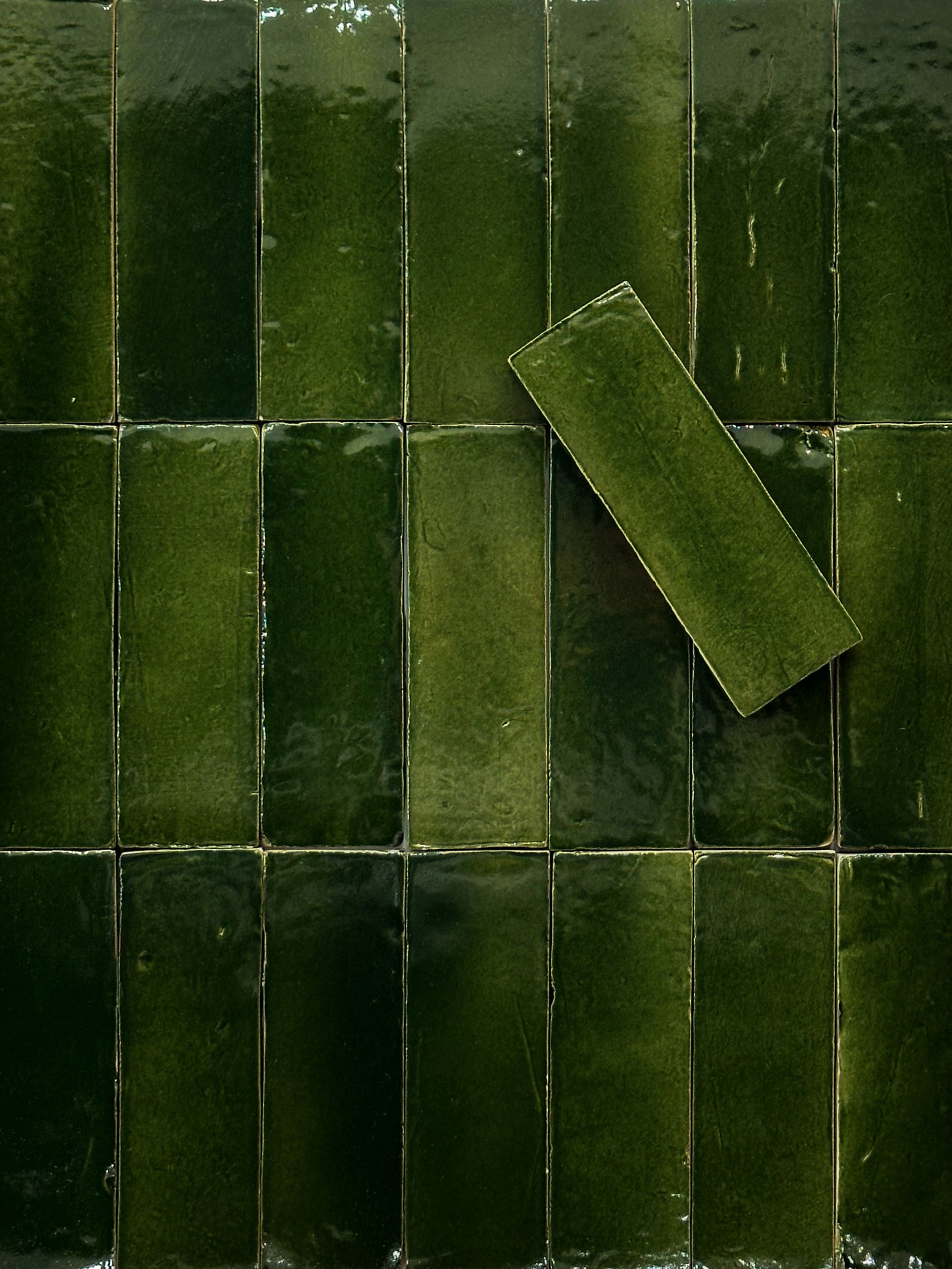 TTW300-BOTTLE GREEN GLOSS 