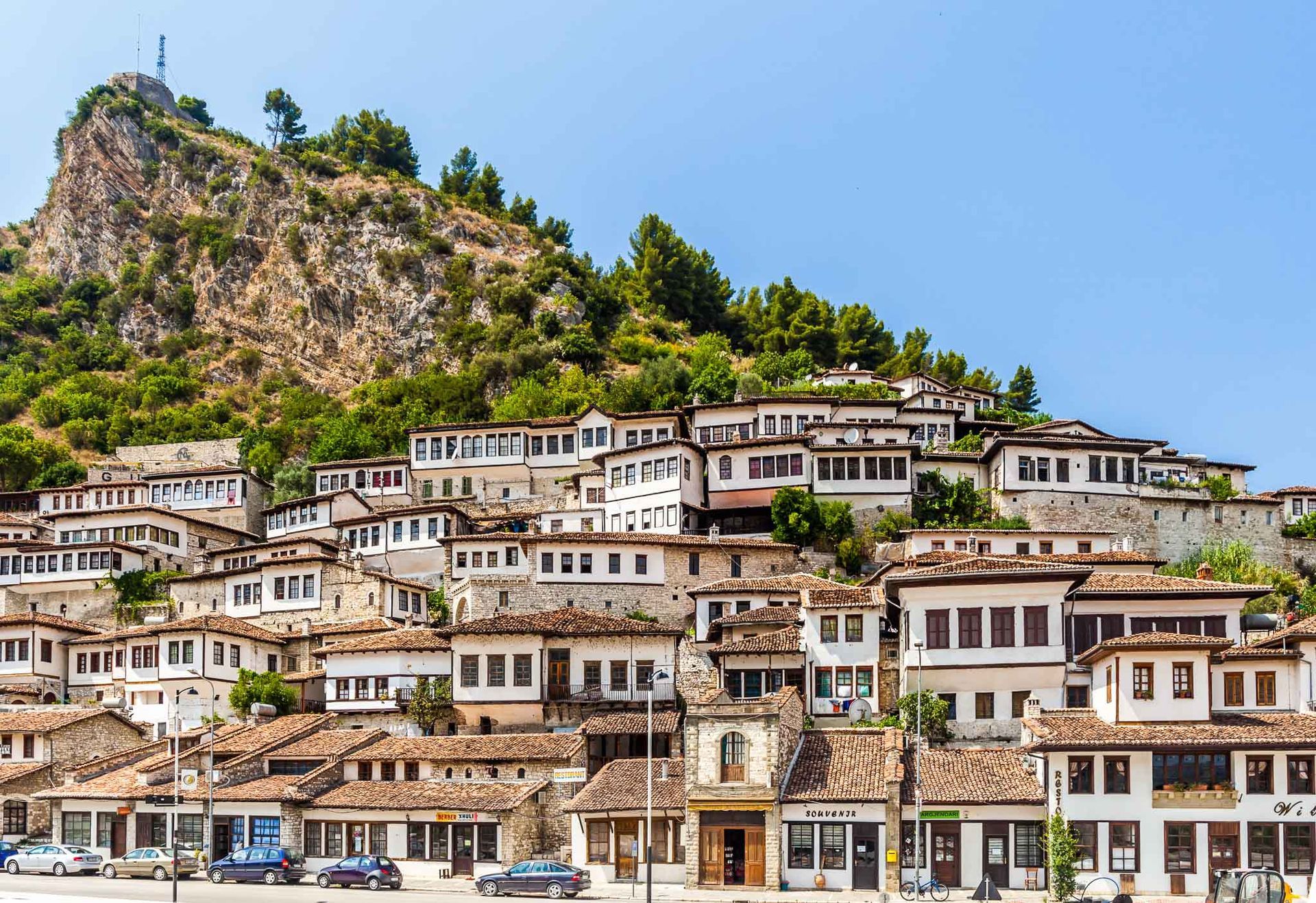 BERAT Tour