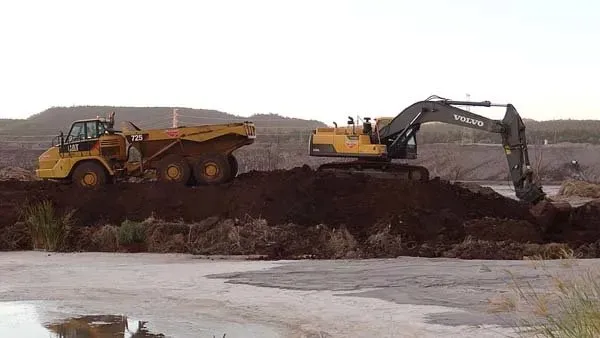 Excavator and Dump Truck at Callide Power Station | Woree, Queensland | Cheshire Contractors