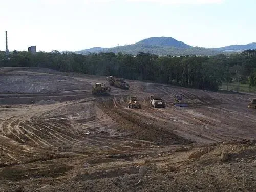 Pavers at Molasses Storage Dam | Woree, Queensland | Cheshire Contractors