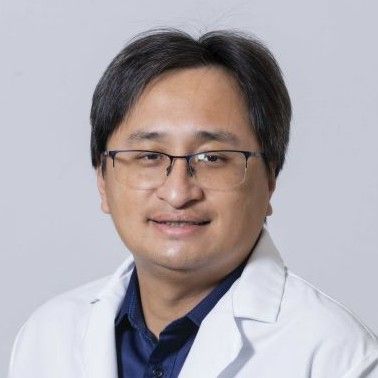 Implant specialist Dr. Ray Liao