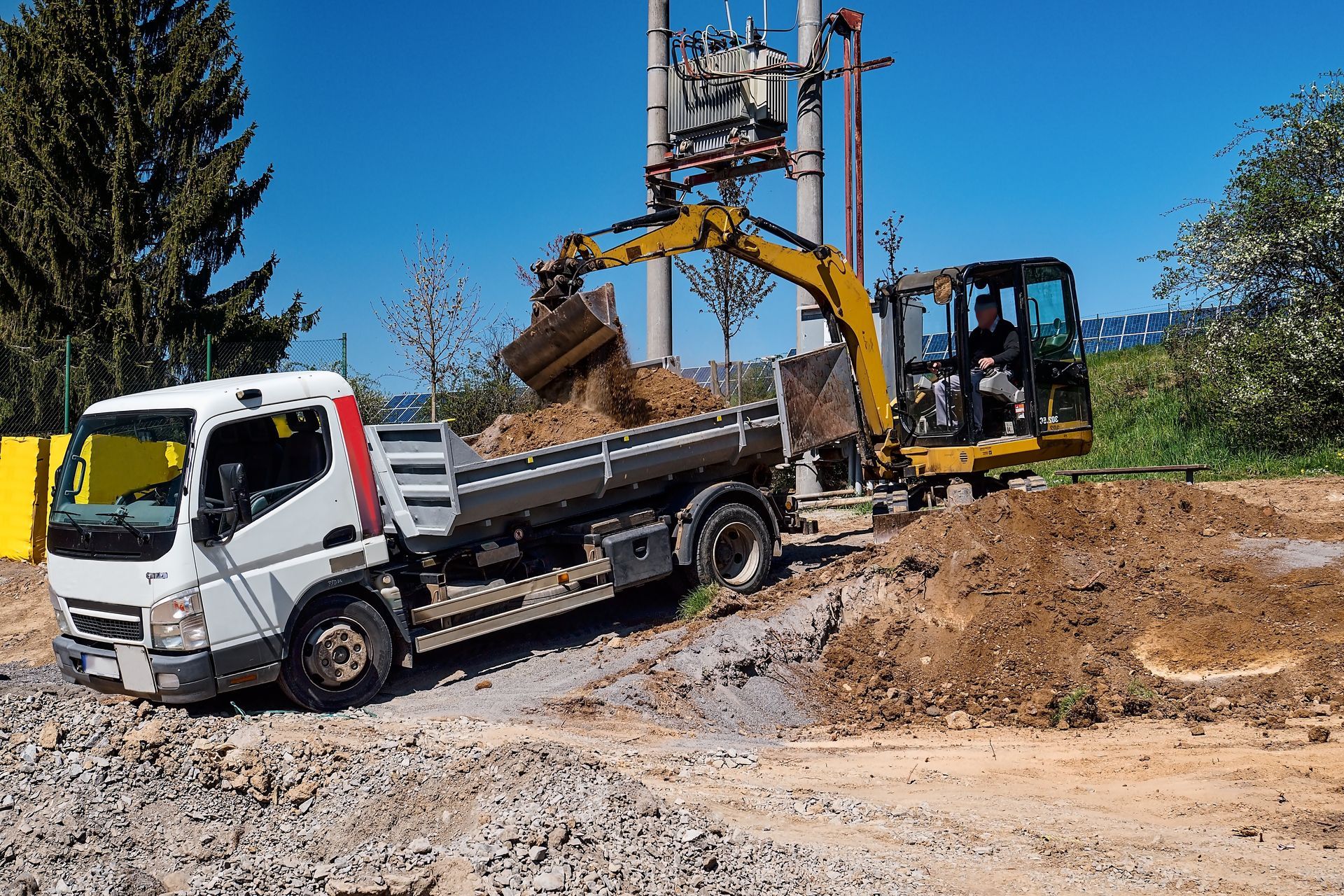 Earthmoving services