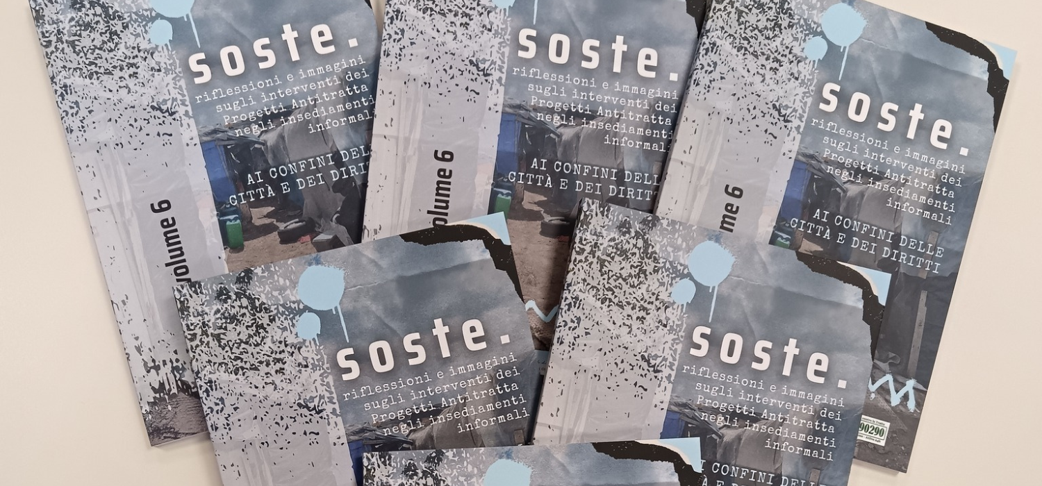 Copertine della nuova uscita di Sosta, l'approfondimento semestrale del numero verde antitratta.