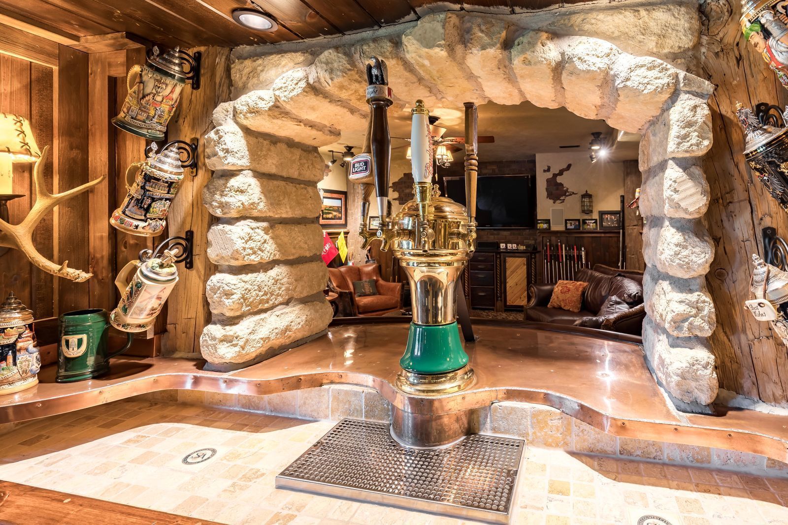 Luxury custom homes in St. Louis and Lake of the Ozarks