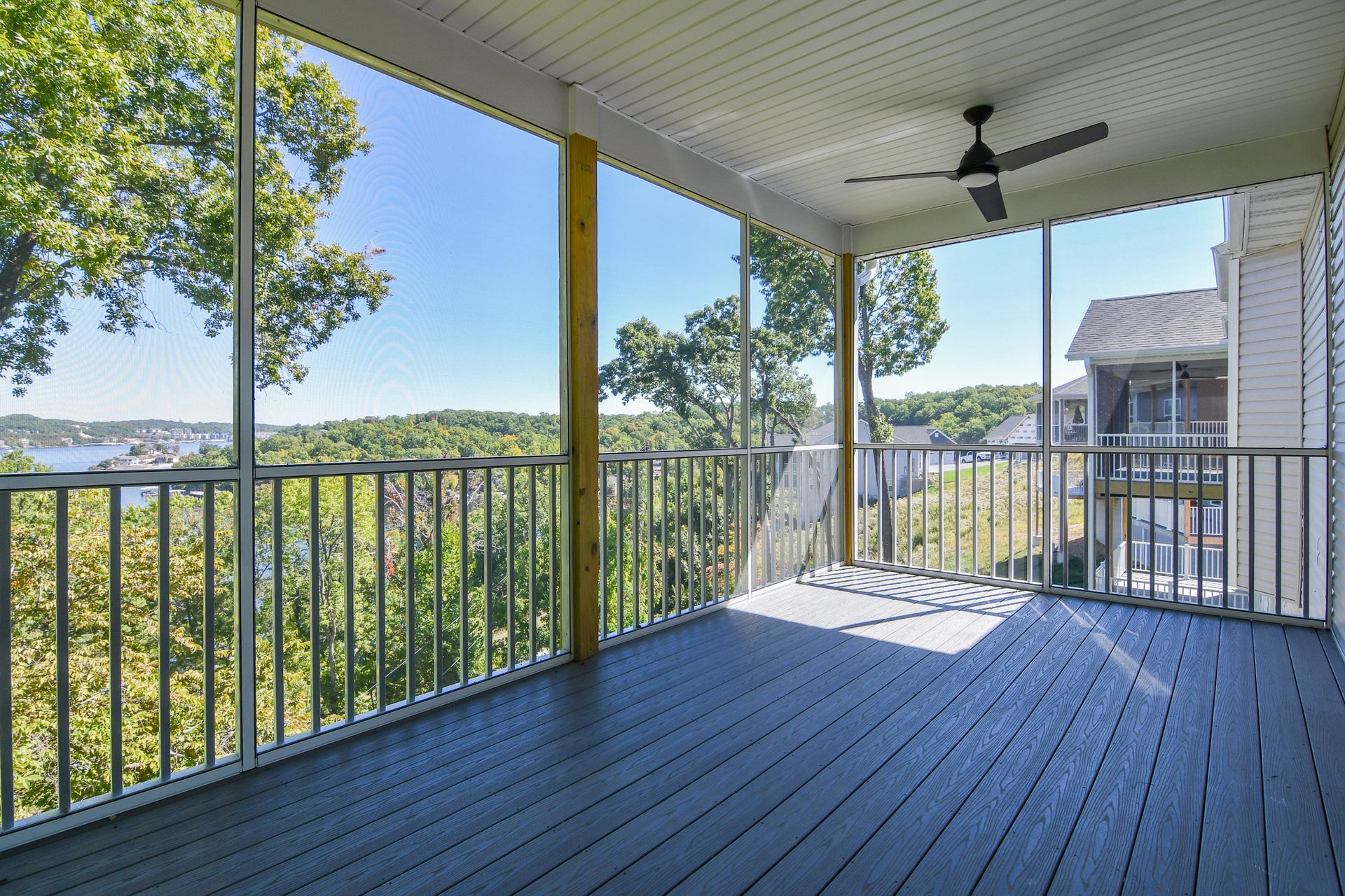 Luxury custom homes in St. Louis and Lake of the Ozarks