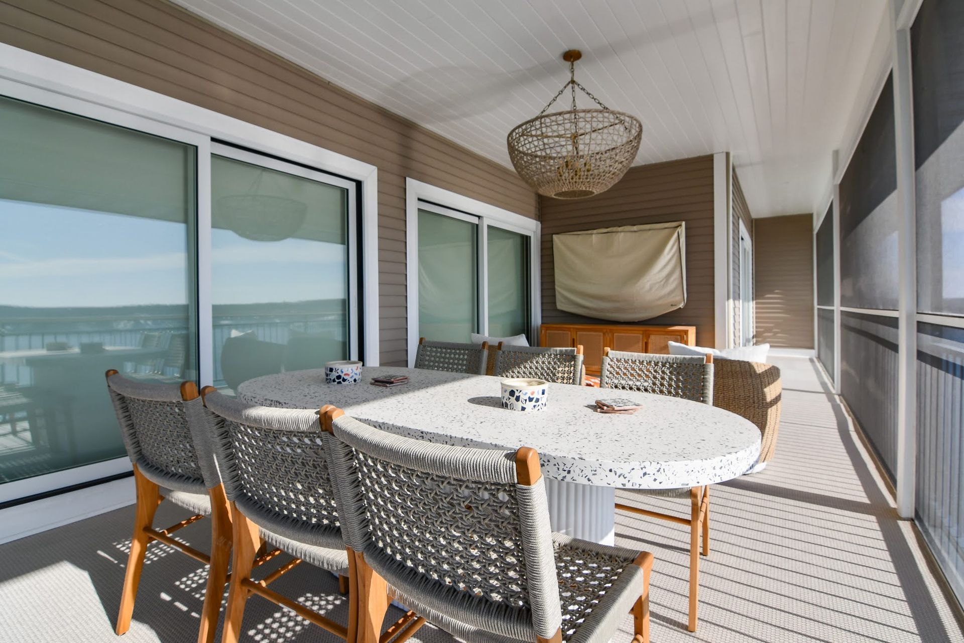 Luxury custom homes in St. Louis and Lake of the Ozarks