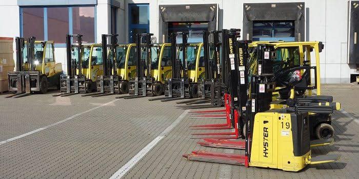 1800 forklift img-1
