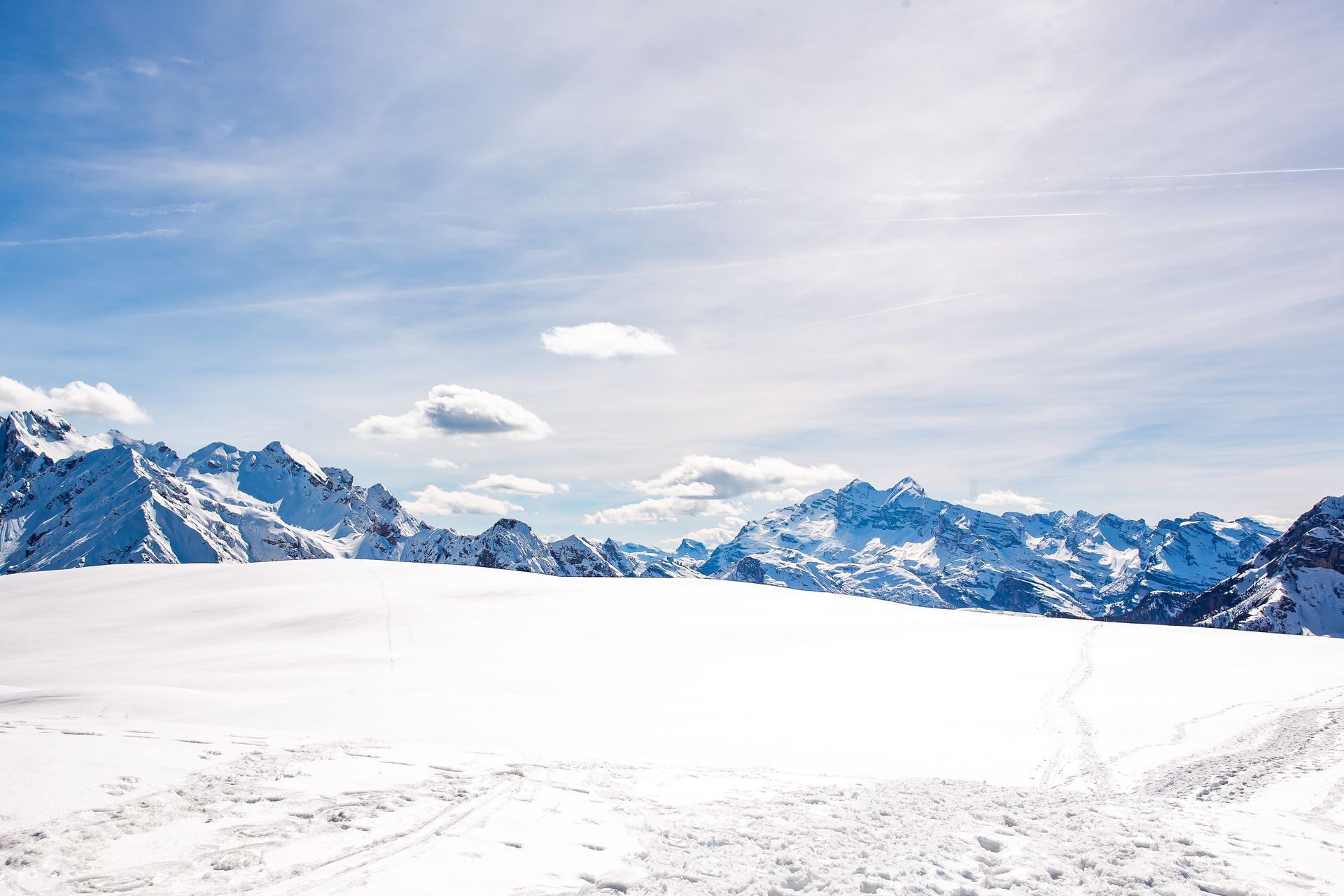 DOLOMITEN