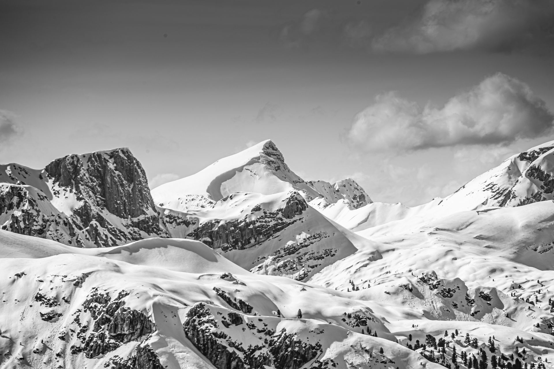 DOLOMITEN