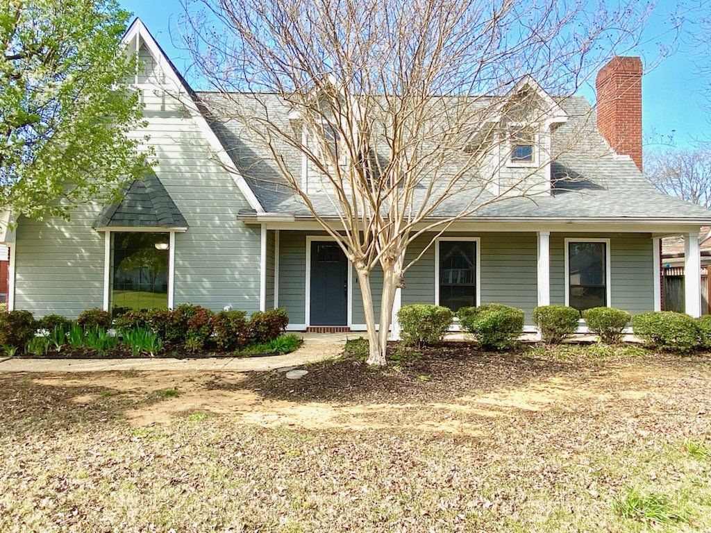 HOME EXTERIOR