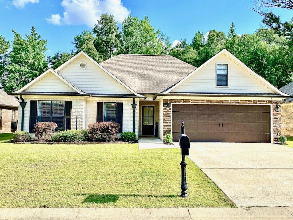 Home exterior 01