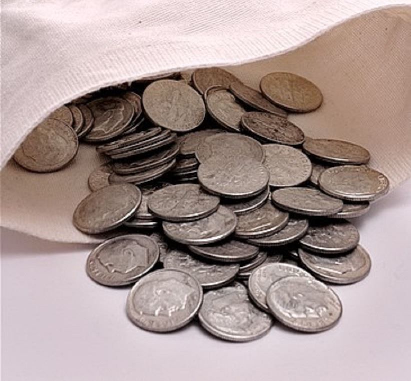 jewels and gold coins 1