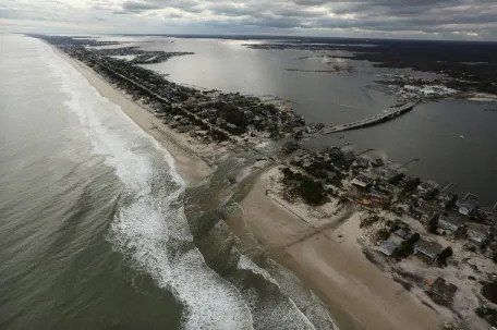 Seawall — Elmer, NJ — Del Val Pools & Spas