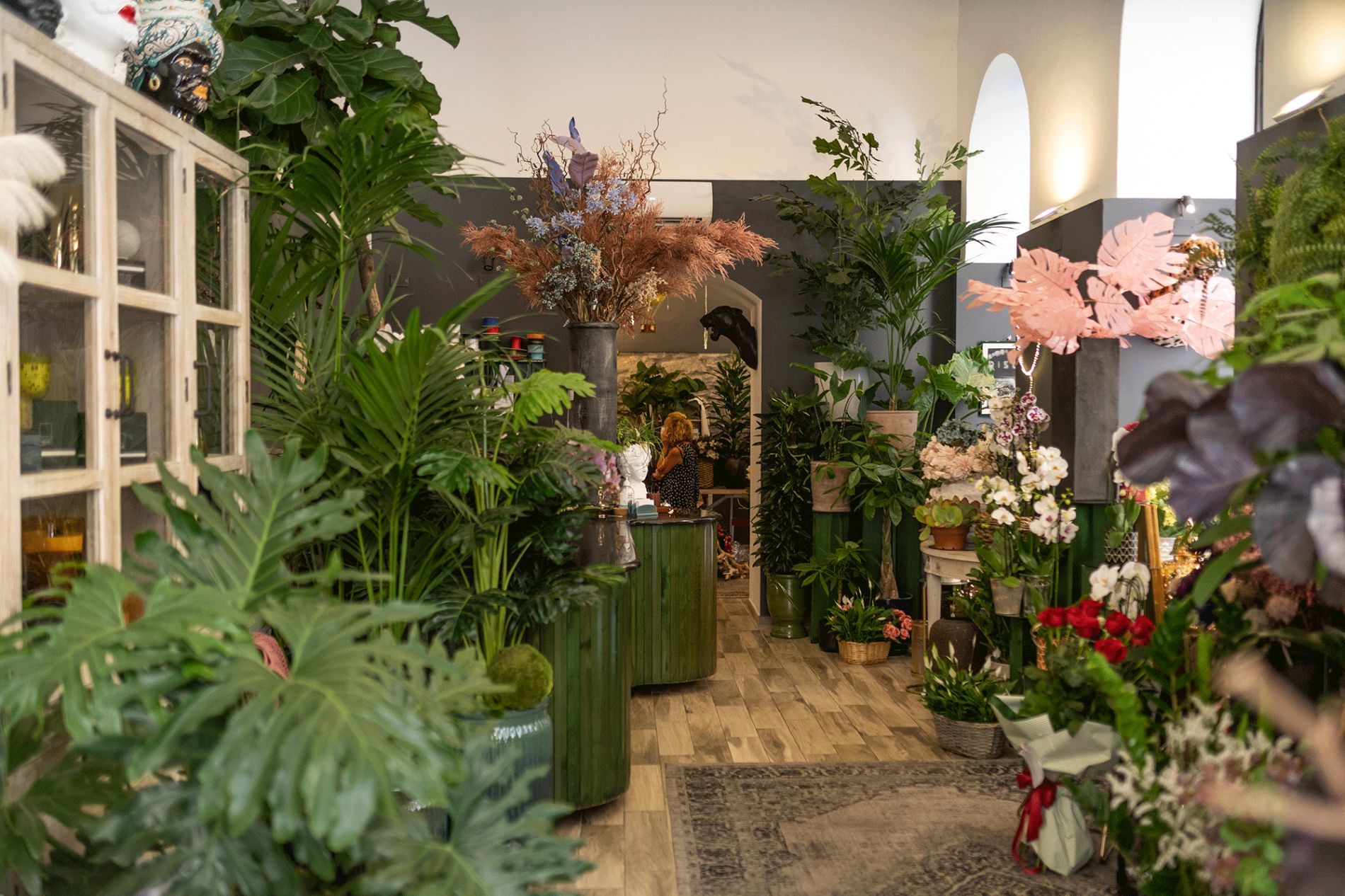 fiori e piante nel negozio Fiorista Rischi La Spezia
