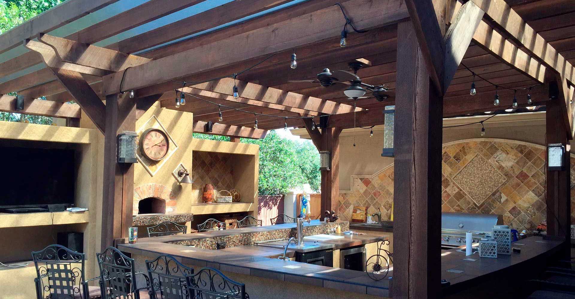 Custom Outdoor Kitchen in Texas