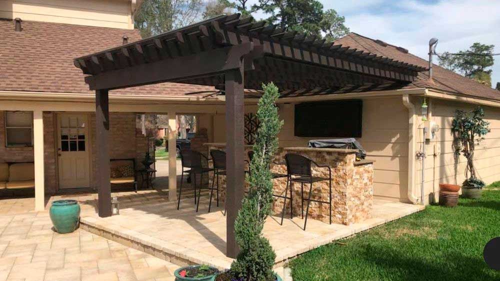 Outdoor custom pergola with kitchen