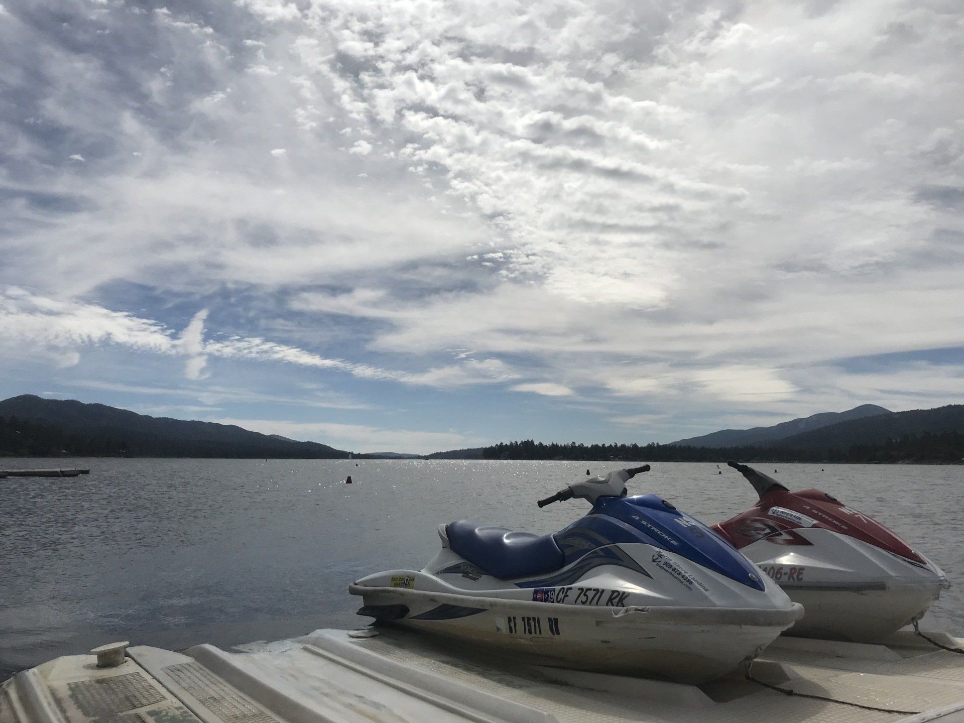Jet skis at Big Bear Lake