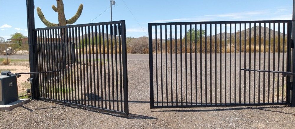 Agricultural fence and gate layout on a Maricopa property