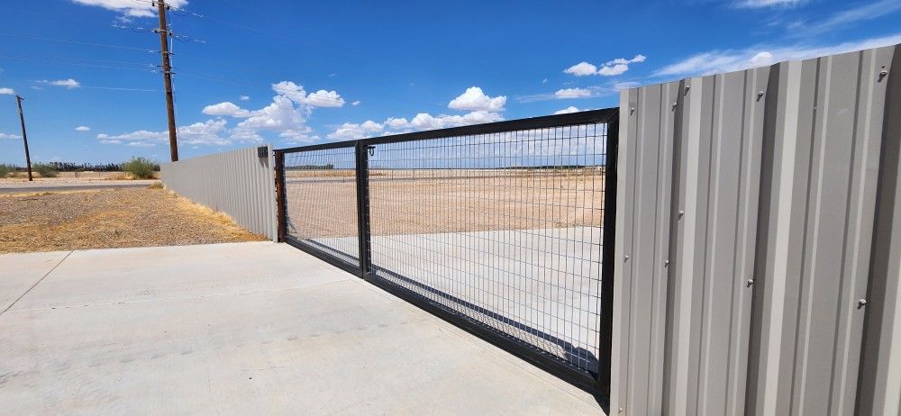 Commercial perimeter fencing in Maricopa