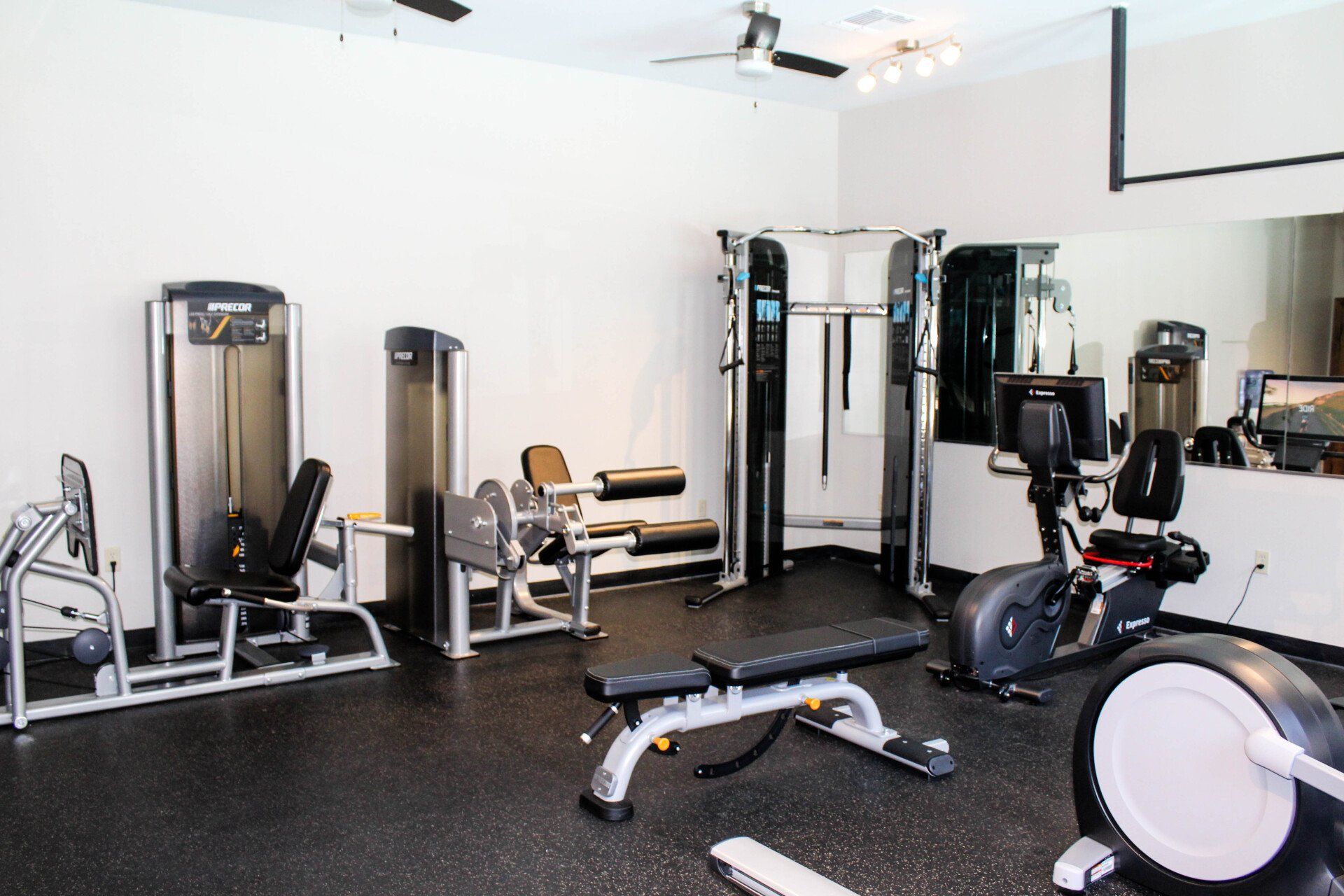 marquis on memorial workout fitness room