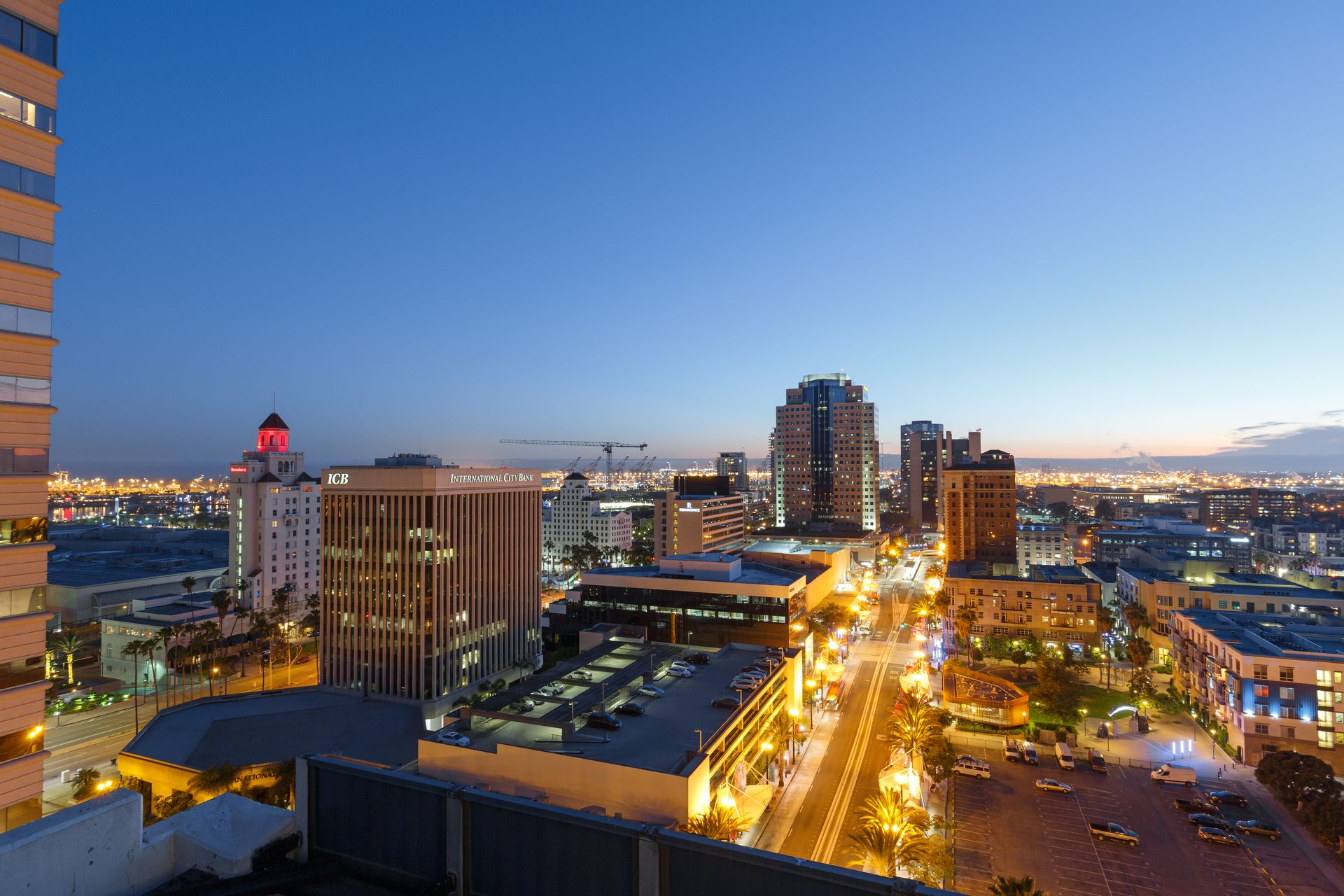 Gallery Edison Apartments Long Beach, CA
