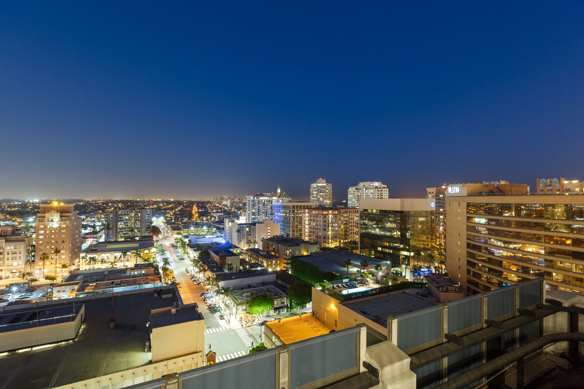 Gallery Edison Apartments Long Beach, CA