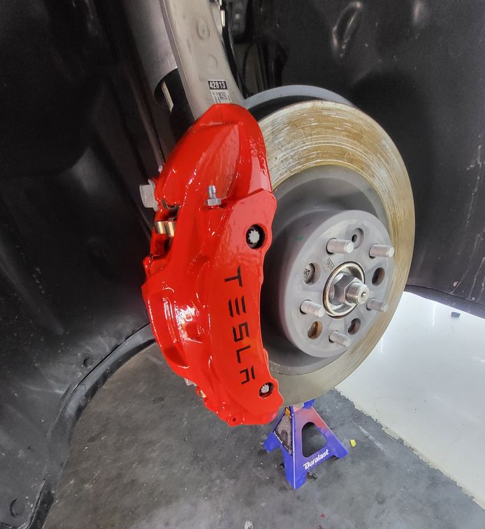 Caliper Paint Service in Wichita, KS
