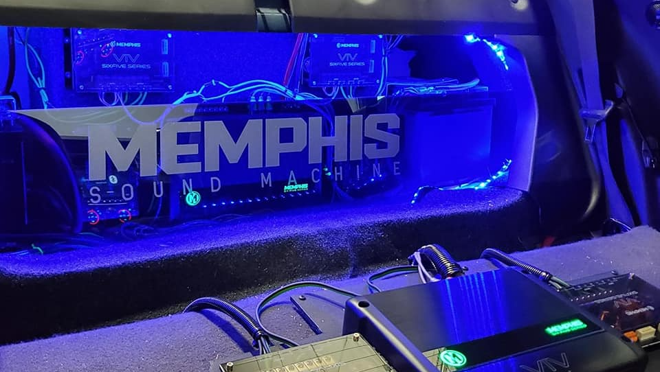 Custom Audio Installer in Wichita, KS