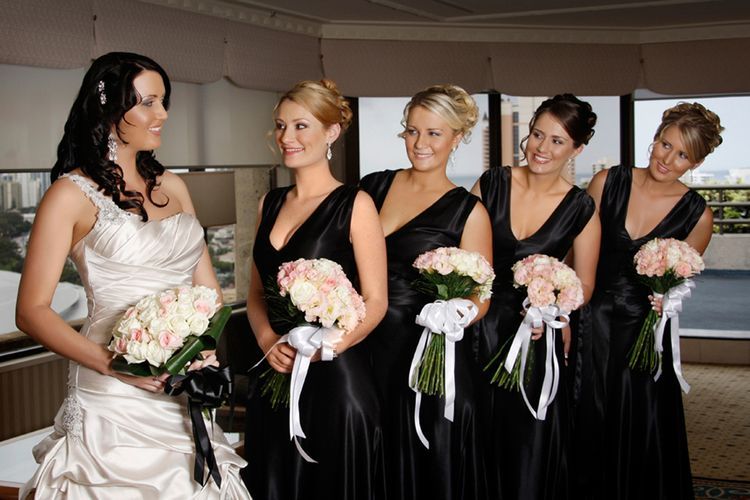 Bridal Party makeup gold coast by Jessica Cagney
mobile Gold Coast & Brisbane makeup artist and hairstylist