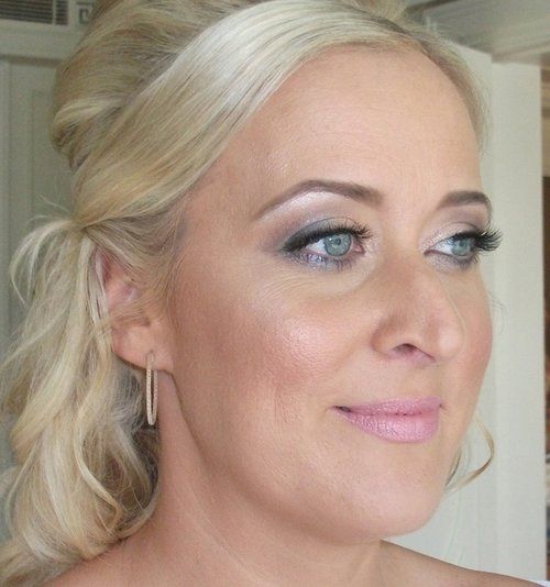 Bridal makeup Gold coast by Jessica Cagney
mobile Gold Coast & Brisbane makeup artist and hairstylist