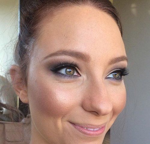 Bridal makeup Gold coast by Jessica Cagney
mobile Gold Coast & Brisbane makeup artist and hairstylist