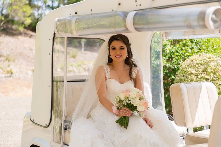 Brides makeup Gold coast by Jessica Cagney
mobile Gold Coast & Brisbane makeup artist and hairstylist