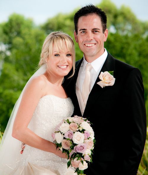 Brides makeup Gold coast by Jessica Cagney
mobile Gold Coast & Brisbane makeup artist and hairstylist
