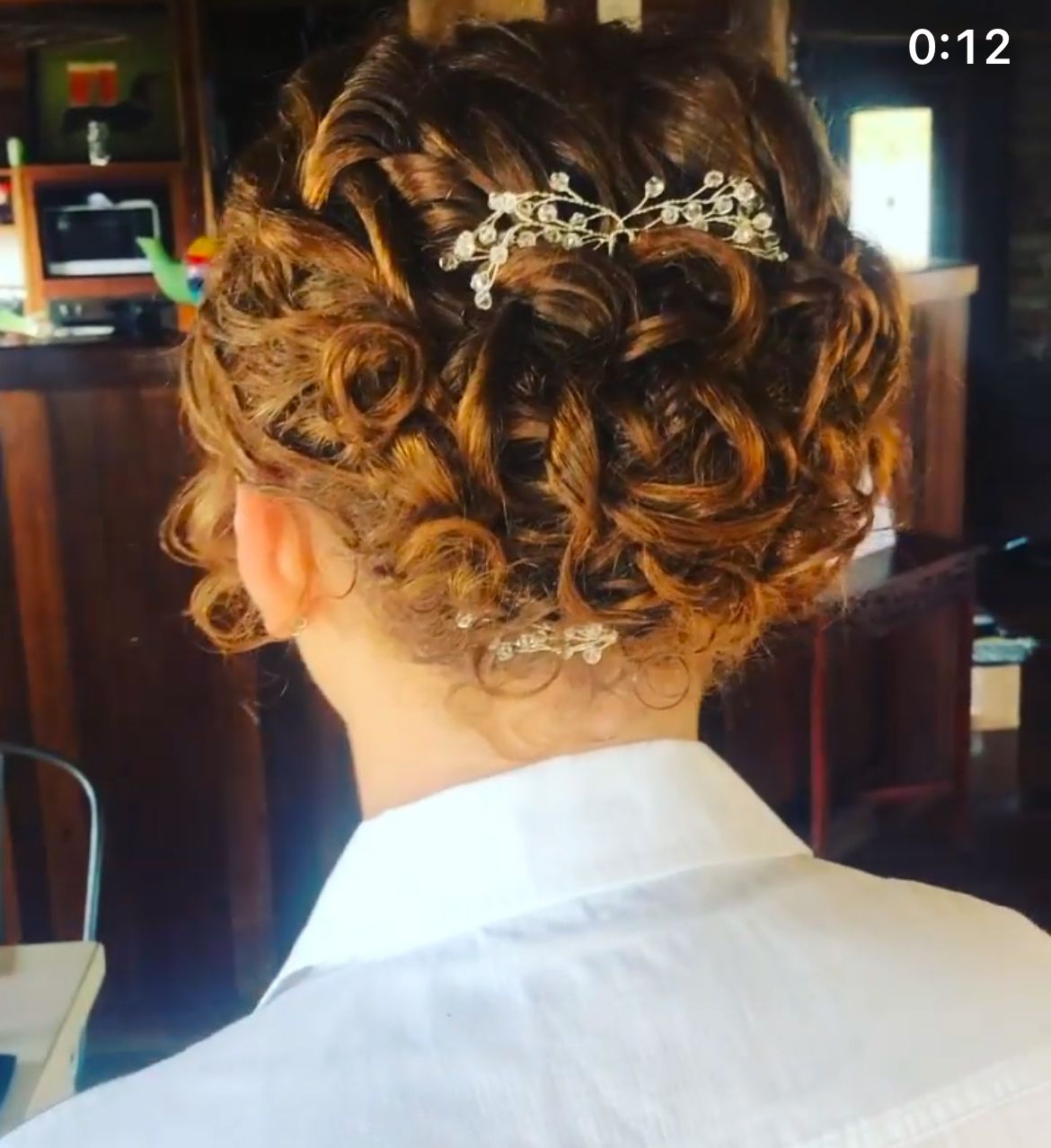 Formal hair Jessica Cagney Gold Coast
Mobile Gold Coast and Brisbane makeup artist and hairstylist
