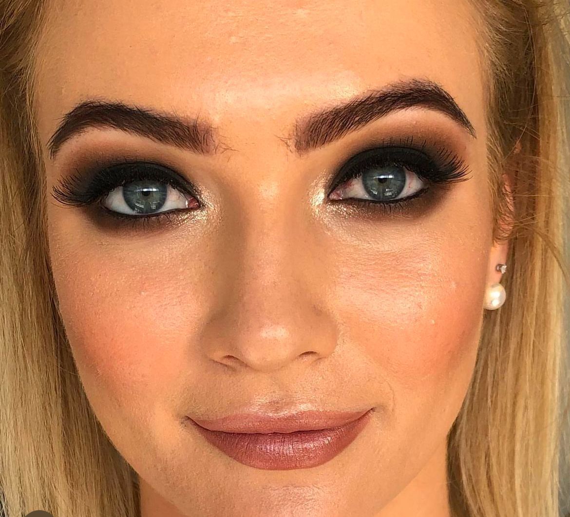 Model Test shoots Jessica Cagney makeup
Mobile Gold Coast and Brisbane makeup artist and hairstylist