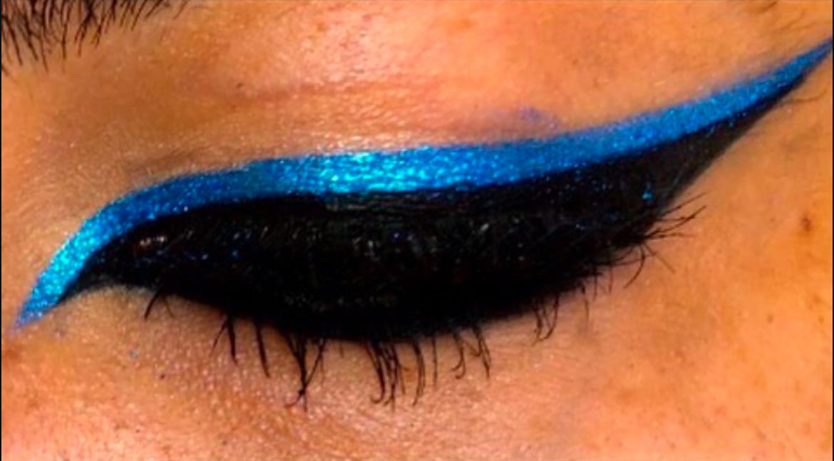 Jessica Cagney colourful makeup close ups
Mobile Gold Coast makeup artist and hairstylist
