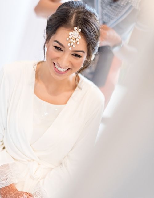 Gold Coast wedding makeup by Jessica Cagney
mobile Gold Coast & Brisbane makeup artist and hairstylist