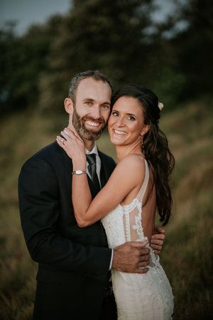 Gold Coast wedding makeup by Jessica Cagney
mobile Gold Coast & Brisbane makeup artist and hairstylist