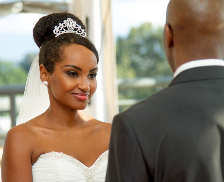 Bridal makeup Gold coast by Jessica Cagney
mobile Gold Coast & Brisbane makeup artist and hairstylist