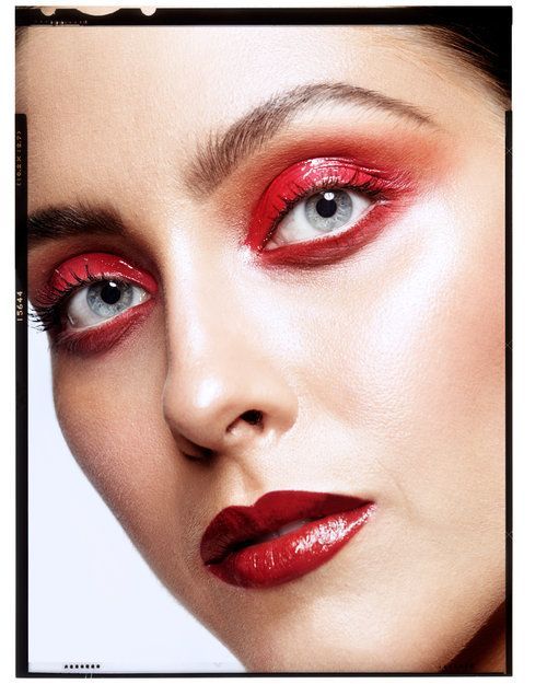 Jessica Cagney Mobile Gold Coast & Brisbane makeup artist and hairstylist