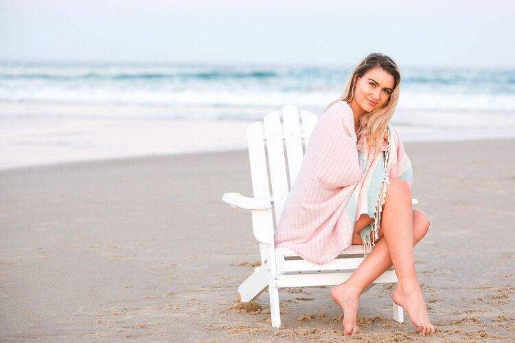 makeup artist for commercial campaigns
mobile Gold Coast & Brisbane makeup artist and hairstylist