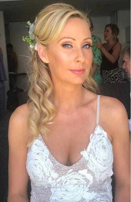 wedding makeup gold coast by Jessica Cagney
mobile Gold Coast & Brisbane makeup artist and hairstylist