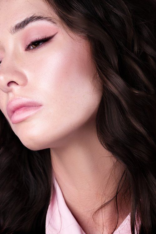 Jessica Cagney Mobile Gold Coast & Brisbane makeup artist and hairstylist